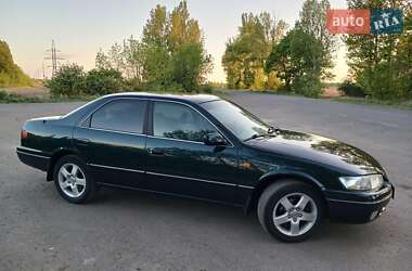 Седан Toyota Camry 1997 в 