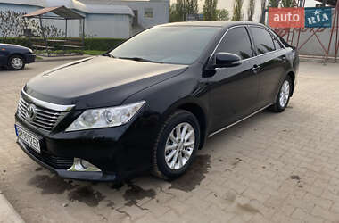 Седан Toyota Camry 2013 в 
