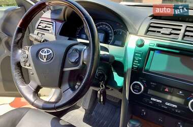 Седан Toyota Camry 2011 в 
