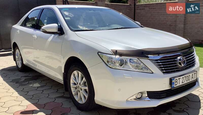 Седан Toyota Camry 2011 в Херсоні