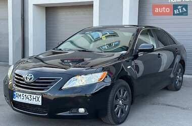 Седан Toyota Camry 2008 в Виннице