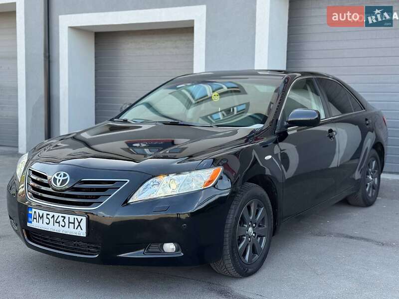 Седан Toyota Camry 2008 в 