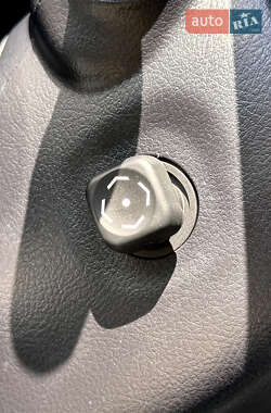Седан Toyota Camry 2013 в 