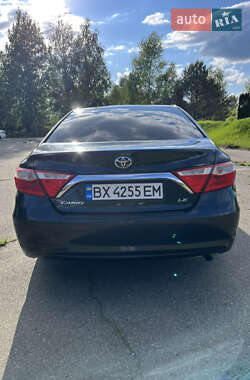 Седан Toyota Camry 2016 в 
