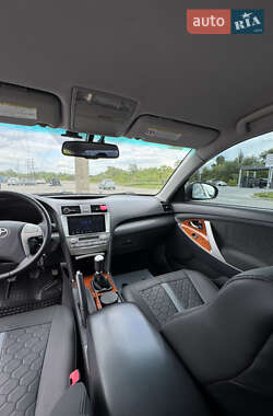Седан Toyota Camry 2011 в 