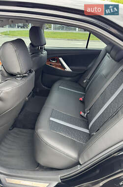 Седан Toyota Camry 2011 в 