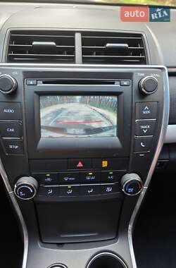 Седан Toyota Camry 2015 в 