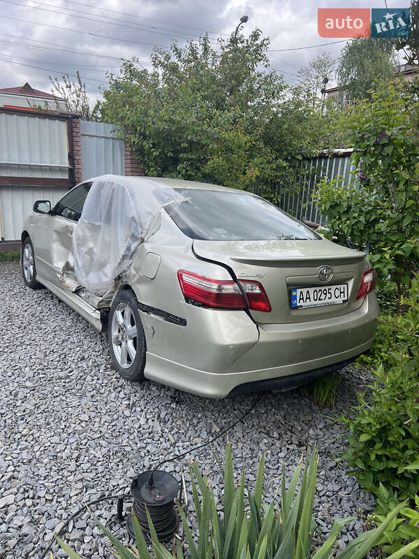 Седан Toyota Camry 2007 в 