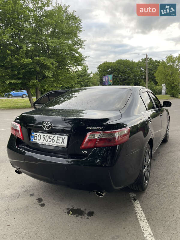 Седан Toyota Camry 2008 в Івано-Франківську