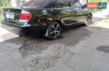 Седан Toyota Camry 2005 в Кривом Роге