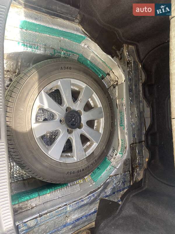 Седан Toyota Camry 2007 в Кривому Розі