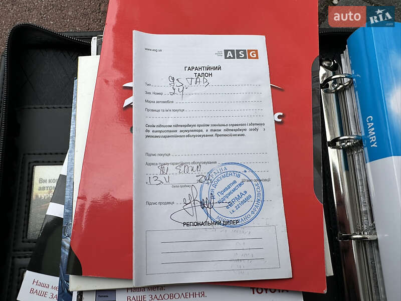 Седан Toyota Camry 2011 в Івано-Франківську