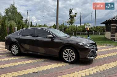 Седан Toyota Camry 2021 в 