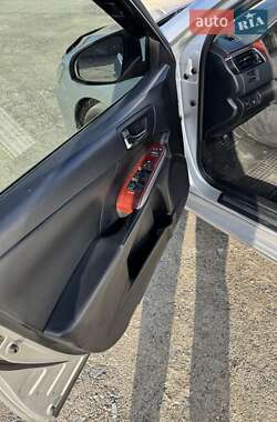 Седан Toyota Camry 2012 в 