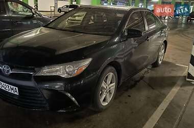 Седан Toyota Camry 2014 в Києві