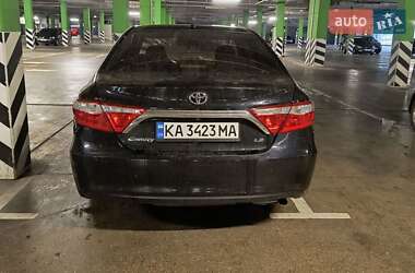 Седан Toyota Camry 2014 в 