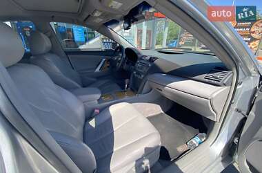 Седан Toyota Camry 2007 в 