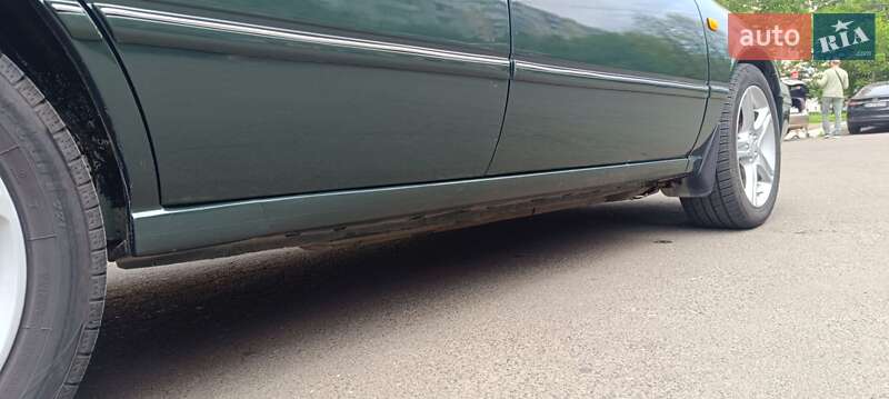 Седан Toyota Camry 1999 в Одессе