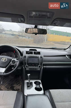 Седан Toyota Camry 2012 в 