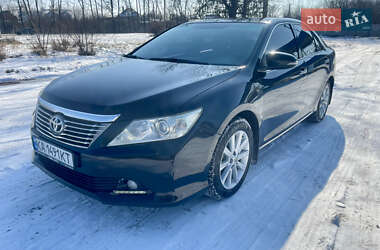 Седан Toyota Camry 2012 в Харькове