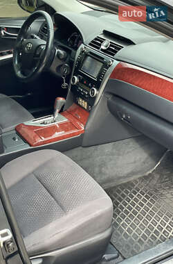 Седан Toyota Camry 2013 в 