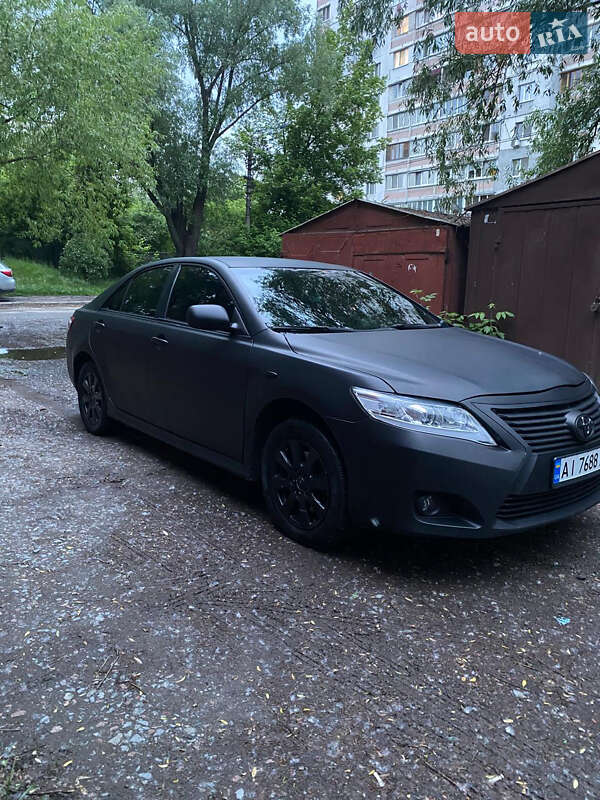 Седан Toyota Camry 2006 в Києві