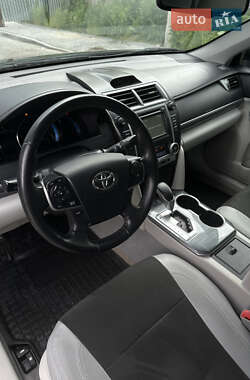 Седан Toyota Camry 2012 в 