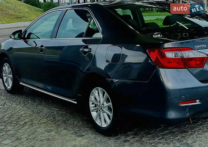 Toyota Camry