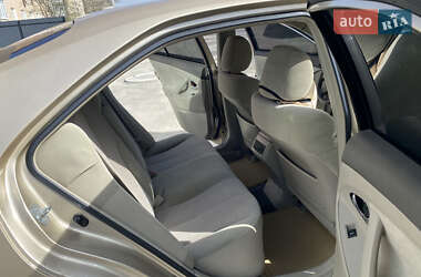 Седан Toyota Camry 2010 в 