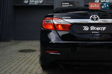 Седан Toyota Camry 2012 в 