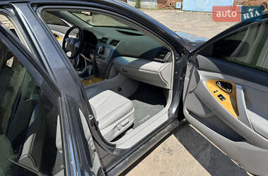 Седан Toyota Camry 2006 в 