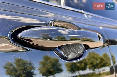 Седан Toyota Camry 2023 в 
