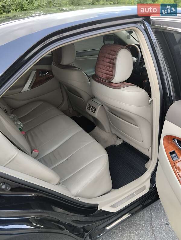 Седан Toyota Camry 2008 в Днепре