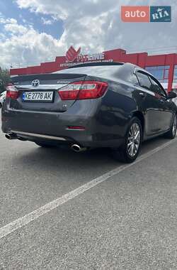 Седан Toyota Camry 2012 в 