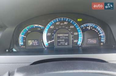 Седан Toyota Camry 2013 в 