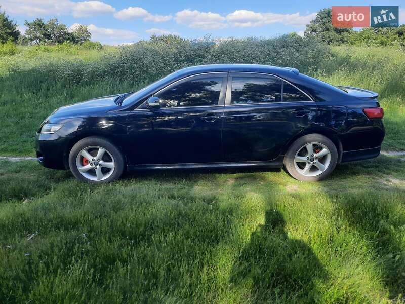 Седан Toyota Camry 2008 в Бобровиці