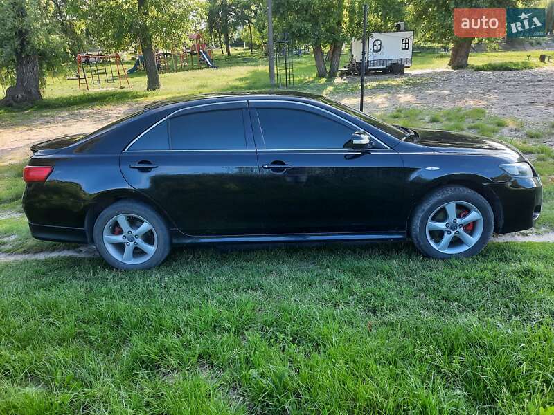 Седан Toyota Camry 2008 в Бобровиці