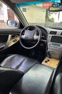 Седан Toyota Camry 2006 в 