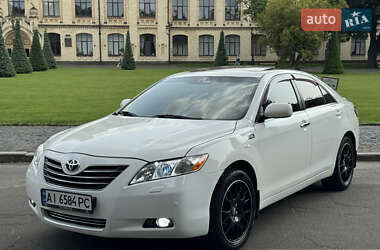 Седан Toyota Camry 2007 в Киеве