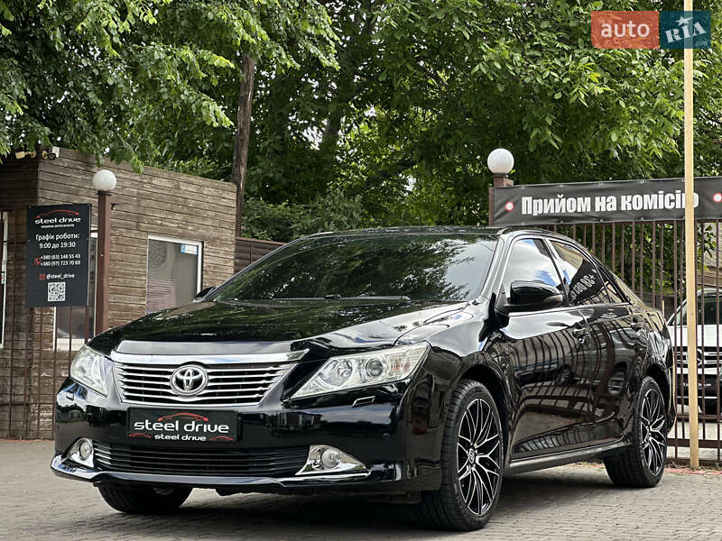 Седан Toyota Camry 2012 в Одессе