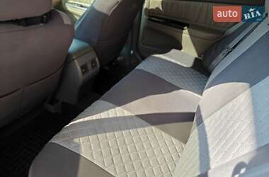 Седан Toyota Camry 2005 в 