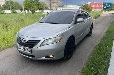 Седан Toyota Camry 2008 в Житомирі