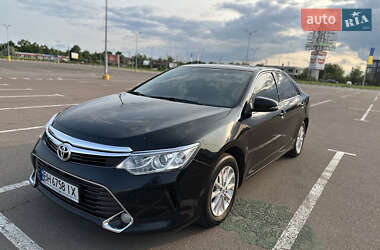 Седан Toyota Camry 2015 в 
