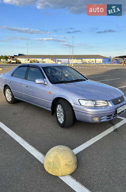Седан Toyota Camry 1996 в 