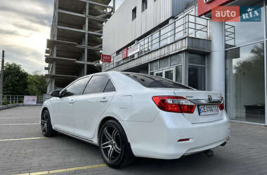 Седан Toyota Camry 2013 в 