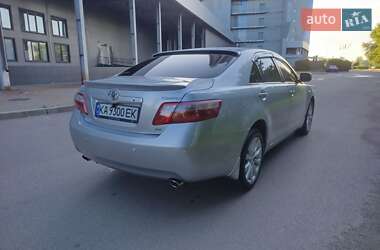 Седан Toyota Camry 2006 в 