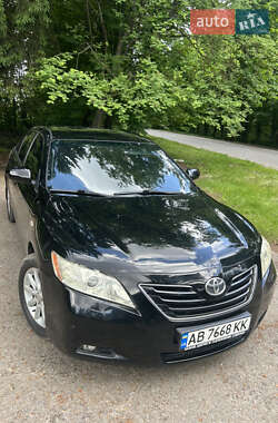 Седан Toyota Camry 2006 в Хмельницькому