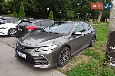 Седан Toyota Camry 2022 в 