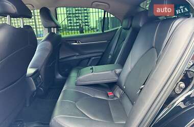 Седан Toyota Camry 2020 в 