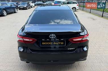Седан Toyota Camry 2020 в 